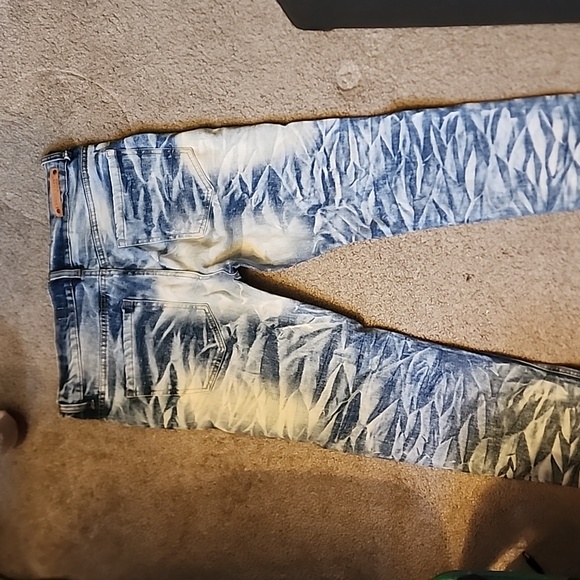 Evolution in Design Jean's Slim/Straigh - Picture 3 of 4